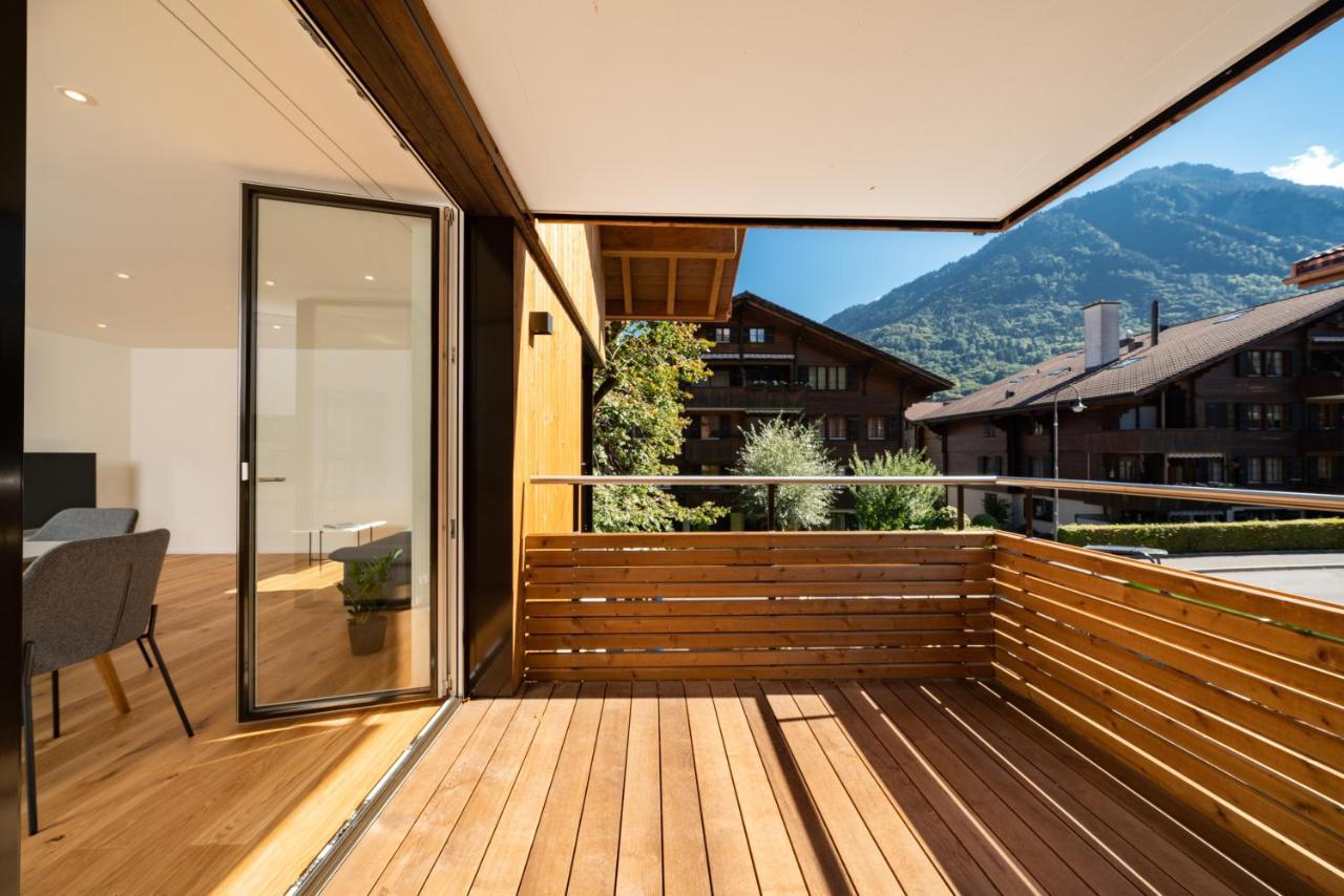 Moderne Neubauwohnung In Wilderswil Bagian luar foto